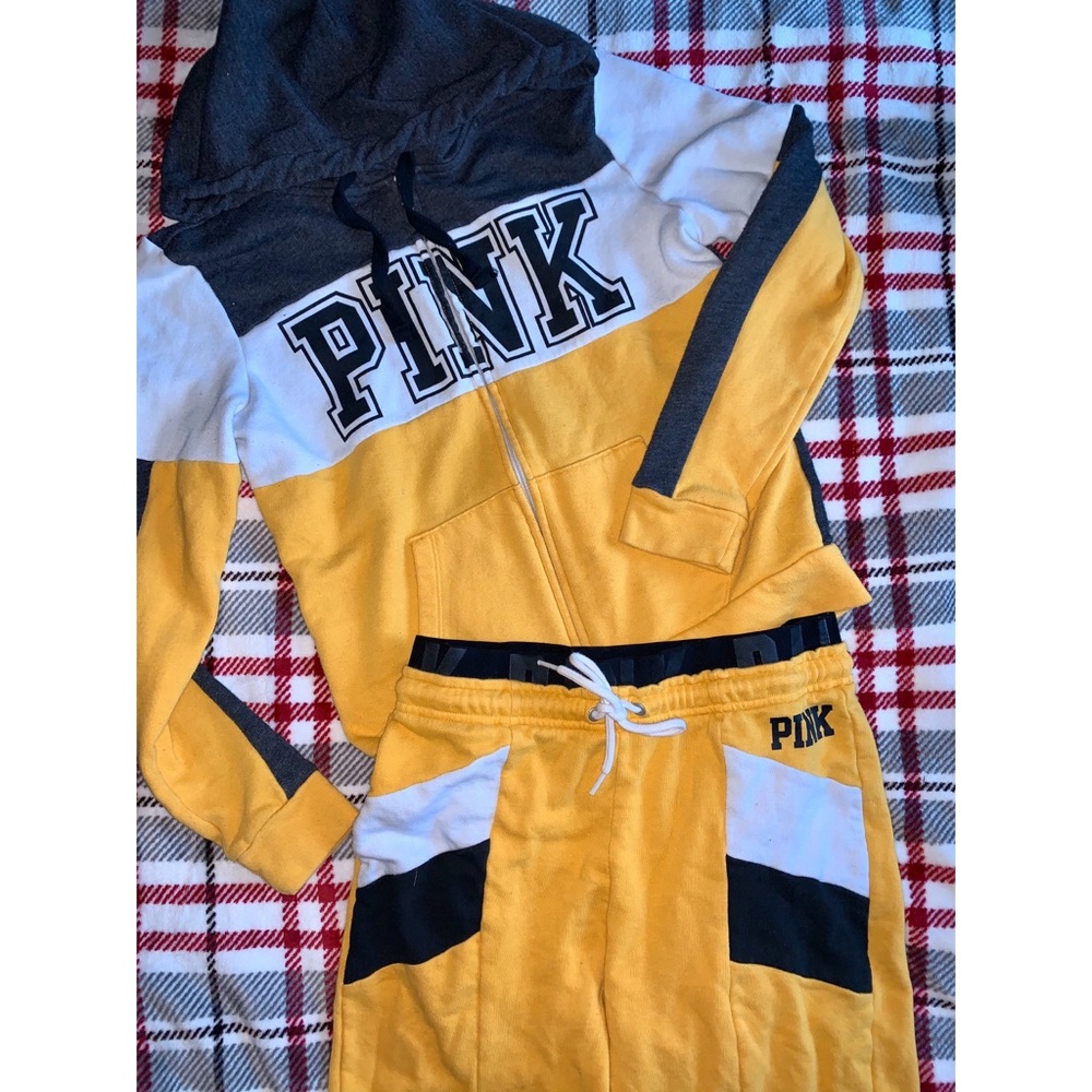 🎉 Victoria’s Secret PINK Set🎉